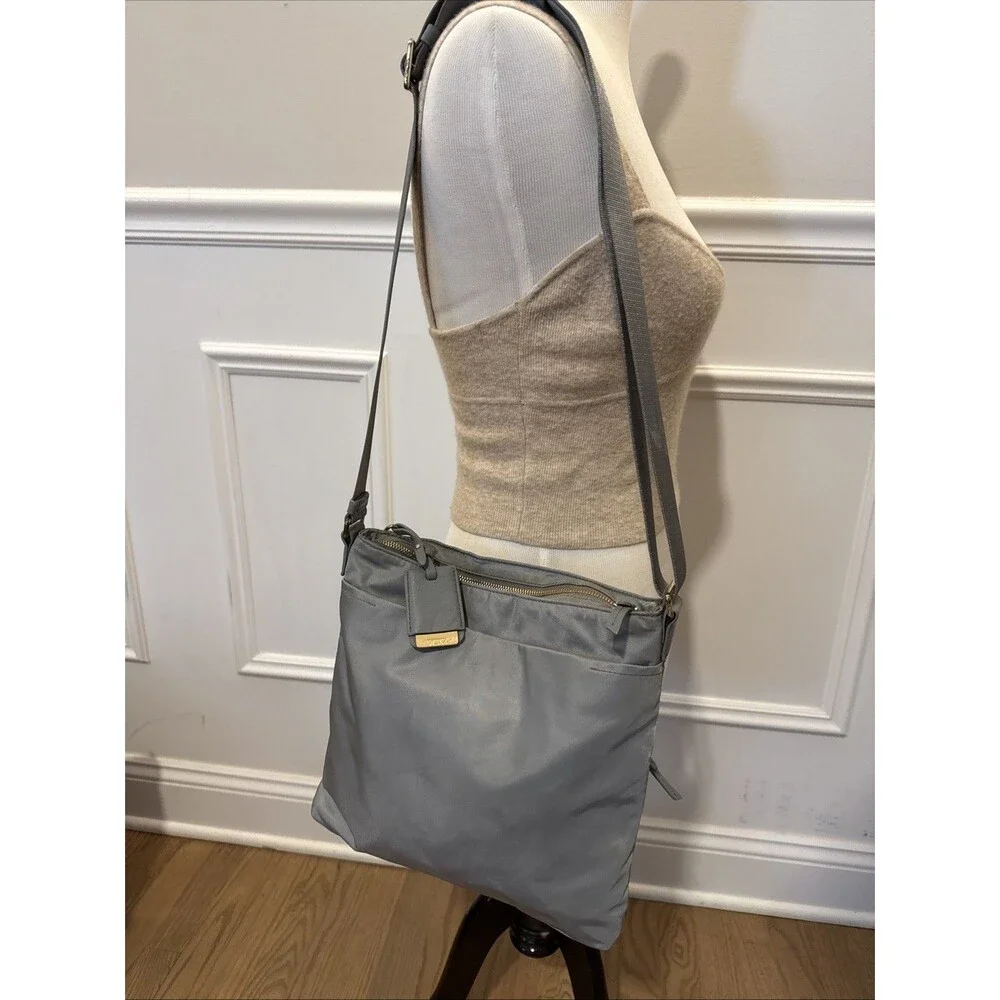TUMI Voyageur Crossbody Bag Gray Nylon Lightweight Travel Everyday Shoulder